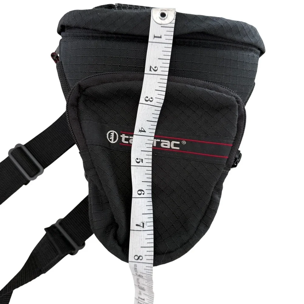 Tamrac Compact Camera Bag Black Red Trim Padded Case for DSLR‎ or Mirrorless